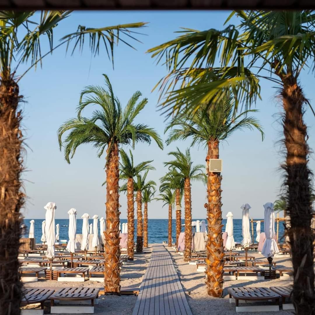 White Tower Mamaia Prestige Apartments Экстерьер фото