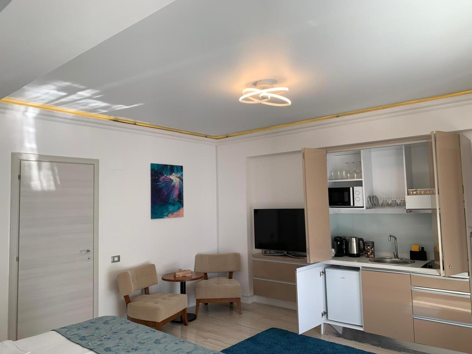 White Tower Mamaia Prestige Apartments Экстерьер фото